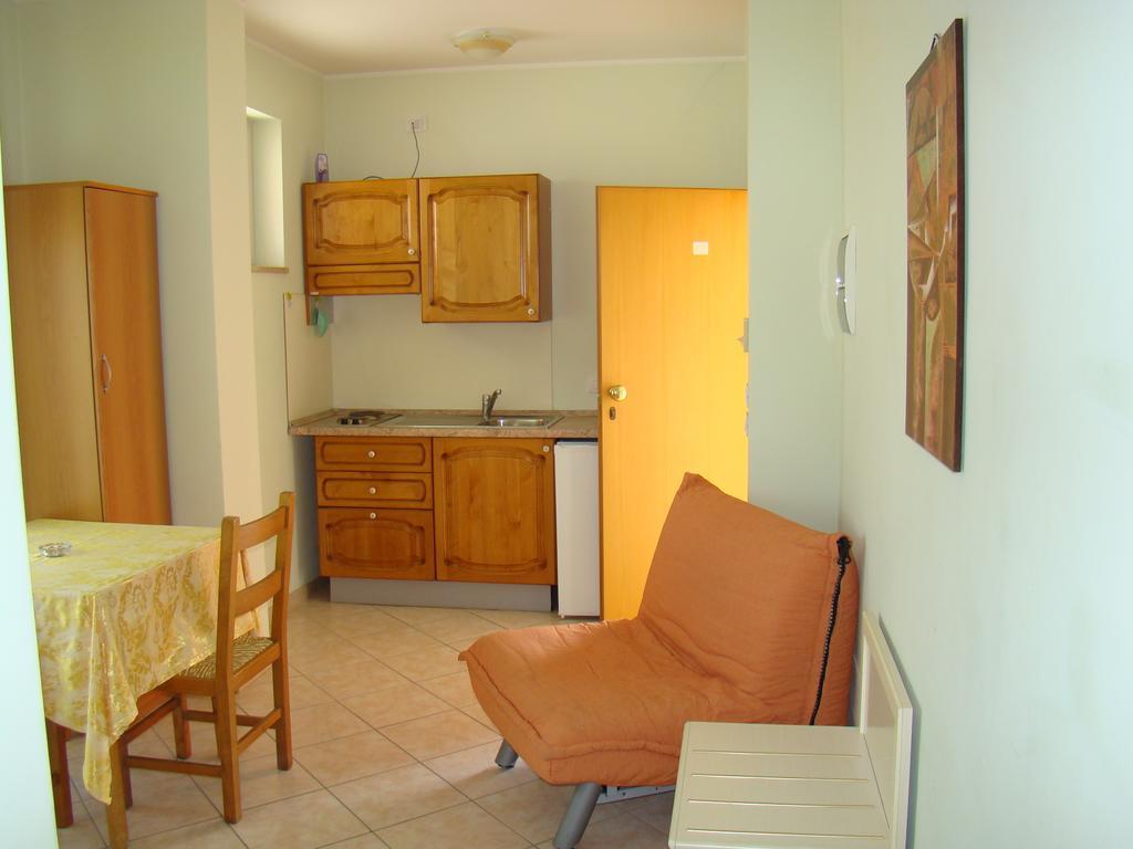 Il Casale Aparthotel Martinsicuro Phòng bức ảnh