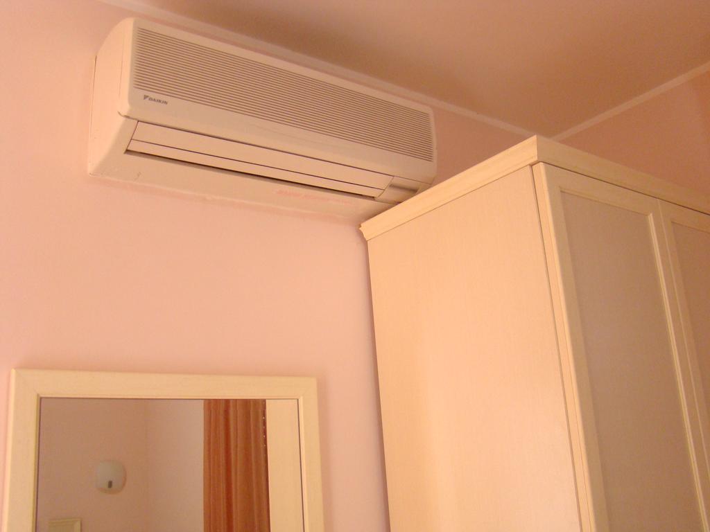 Il Casale Aparthotel Martinsicuro Ngoại thất bức ảnh